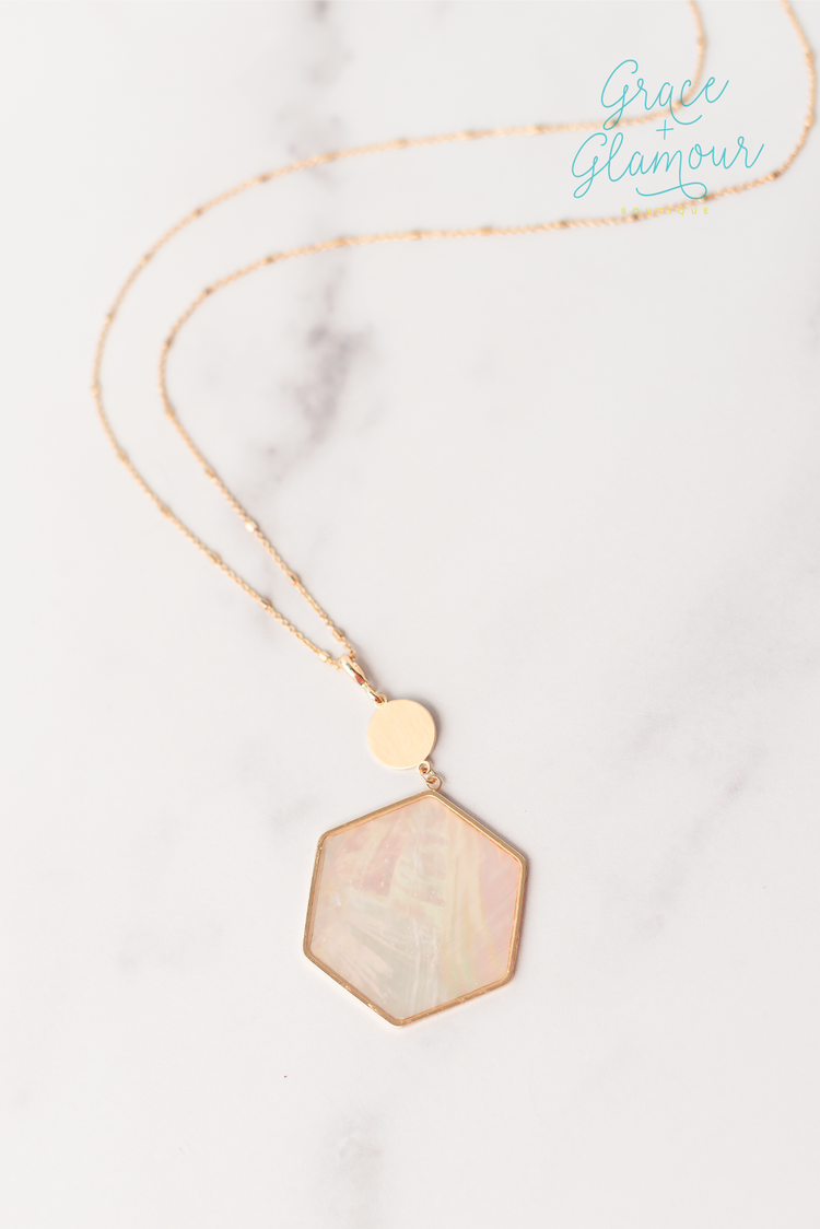 Geometric Shell Necklace | Gold